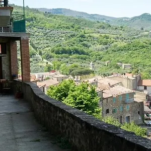 Casa Angolo Cantina Nel Castello Appartamento Montegiovi